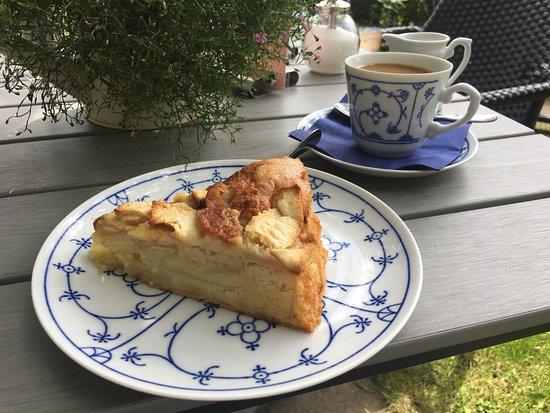 feinste Regionalwaren und Töpferei