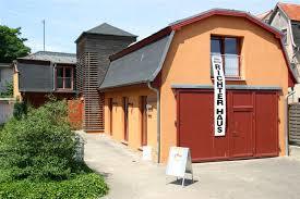 Bibliothek und Hans-Werner-Richter-Haus