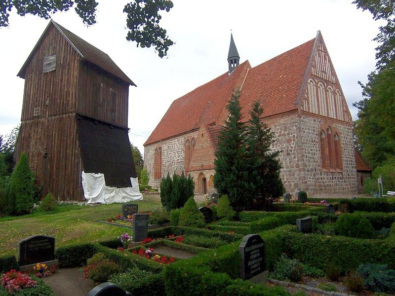 Dorfkirche Cammin