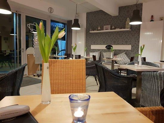 Cafe Bistro Morgenstern