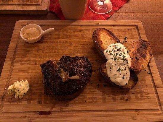 Cheyenne Western BBQ Bar