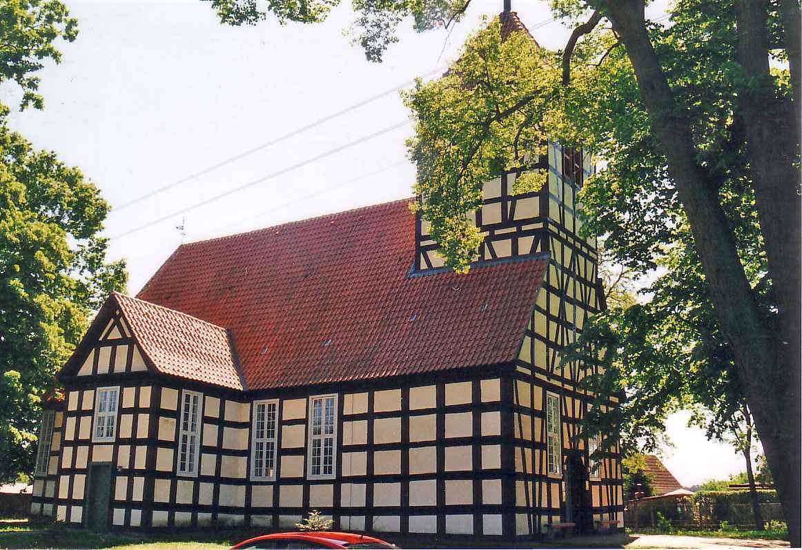 Fachwerkkirche Luckow