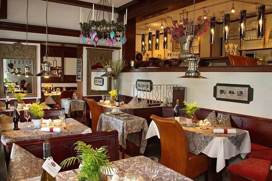 Herzberg's Restaurant